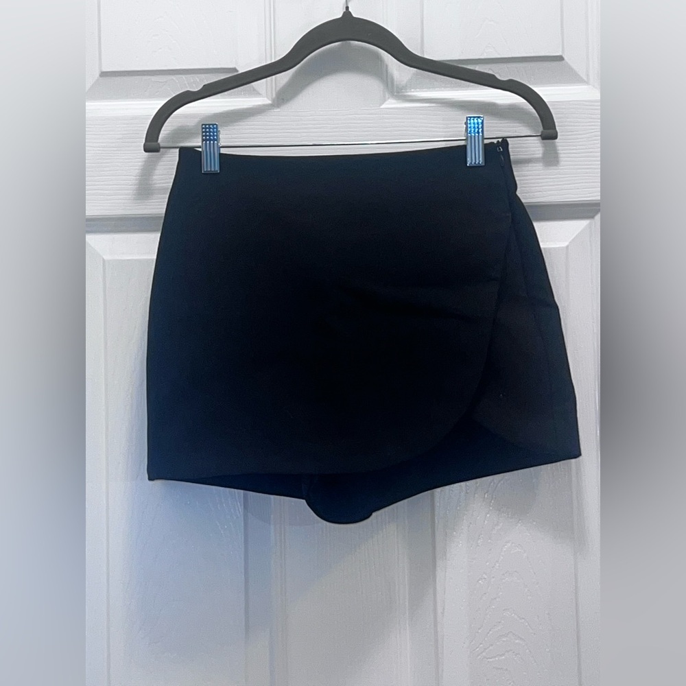 Zara Elegant Black Skort